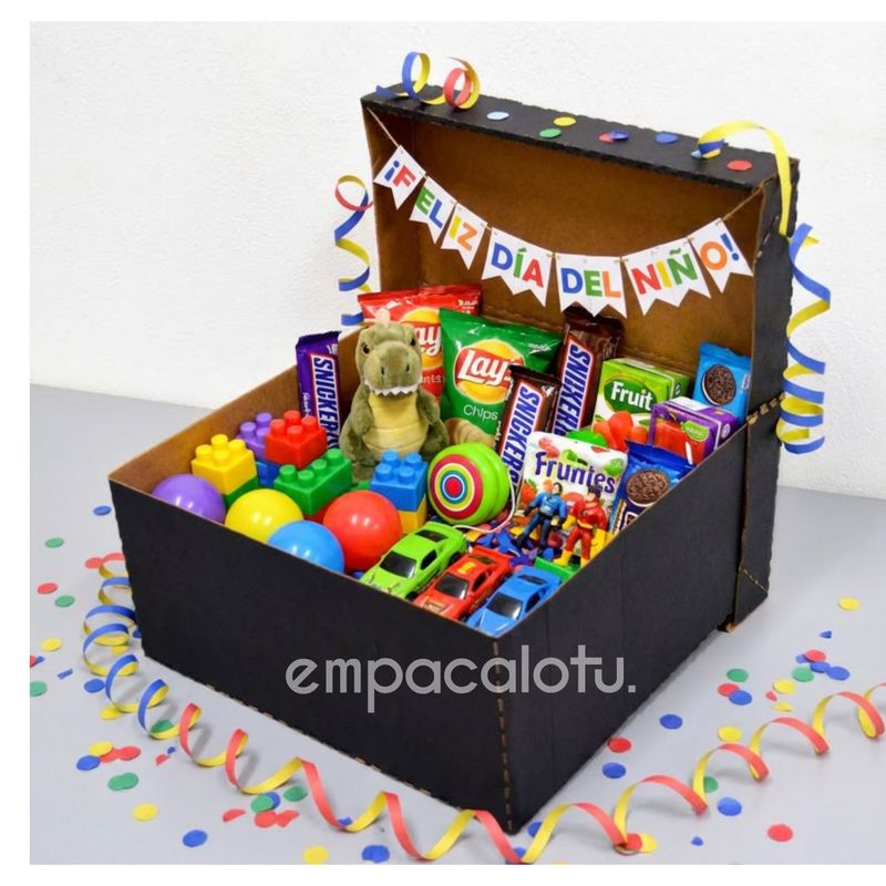 CAJA DE CARTÓN MAGIC BOX | PLEGABLE | CHICA |30 x 30 x 14 cm | KIT C/12 PIEZAS