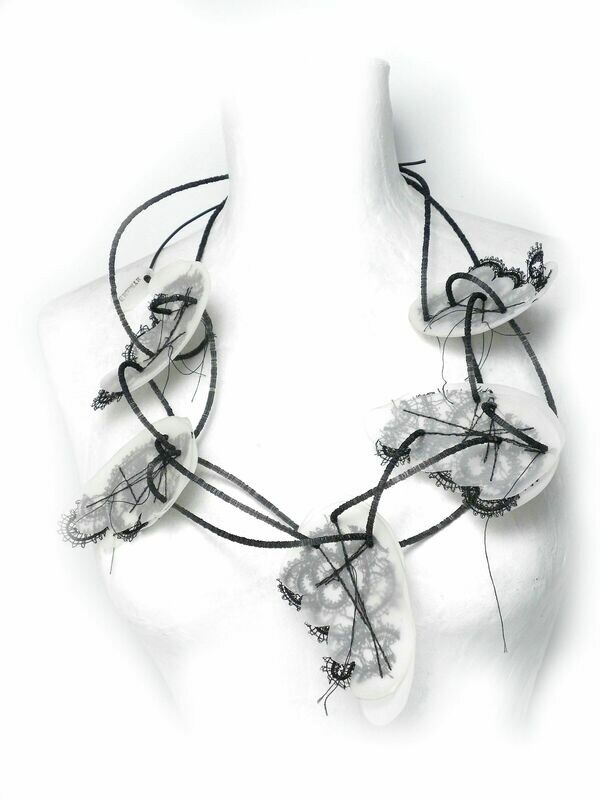 collana Pizzo nelle Ali