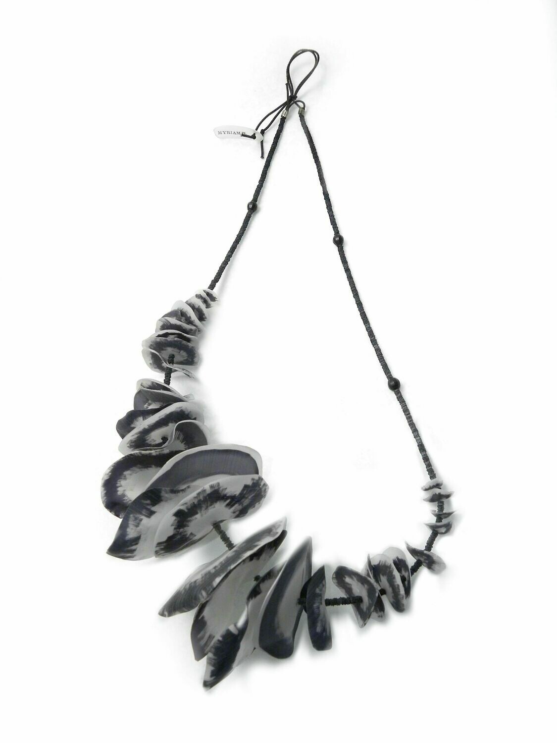 collana Espressione Garofani