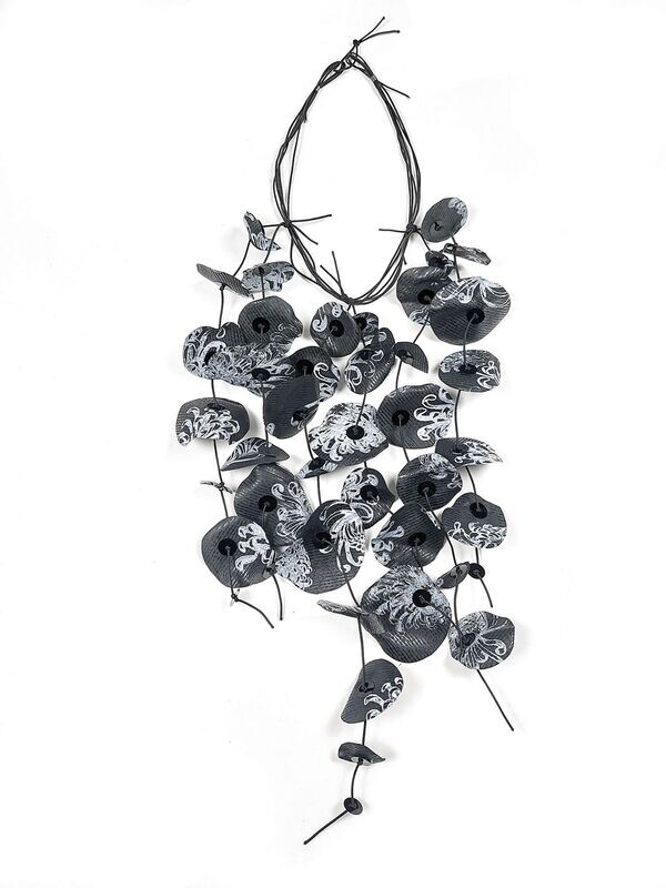 collana Pioggia di Petali