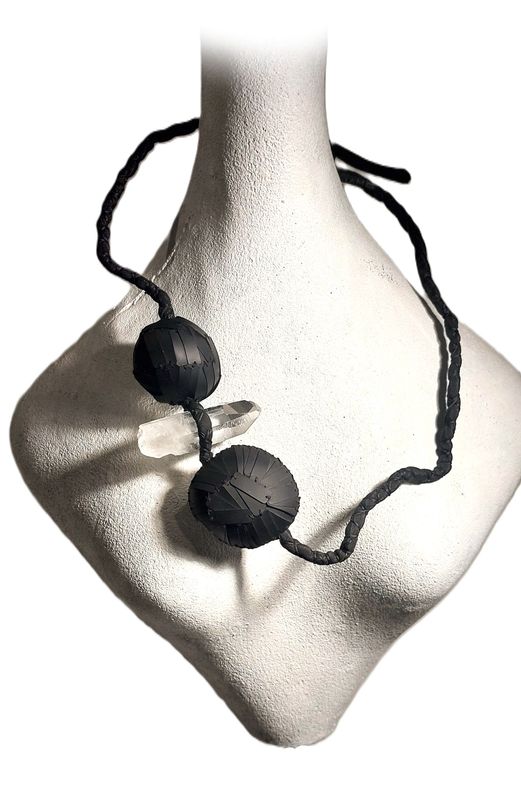 collana Pietra Estinta 3