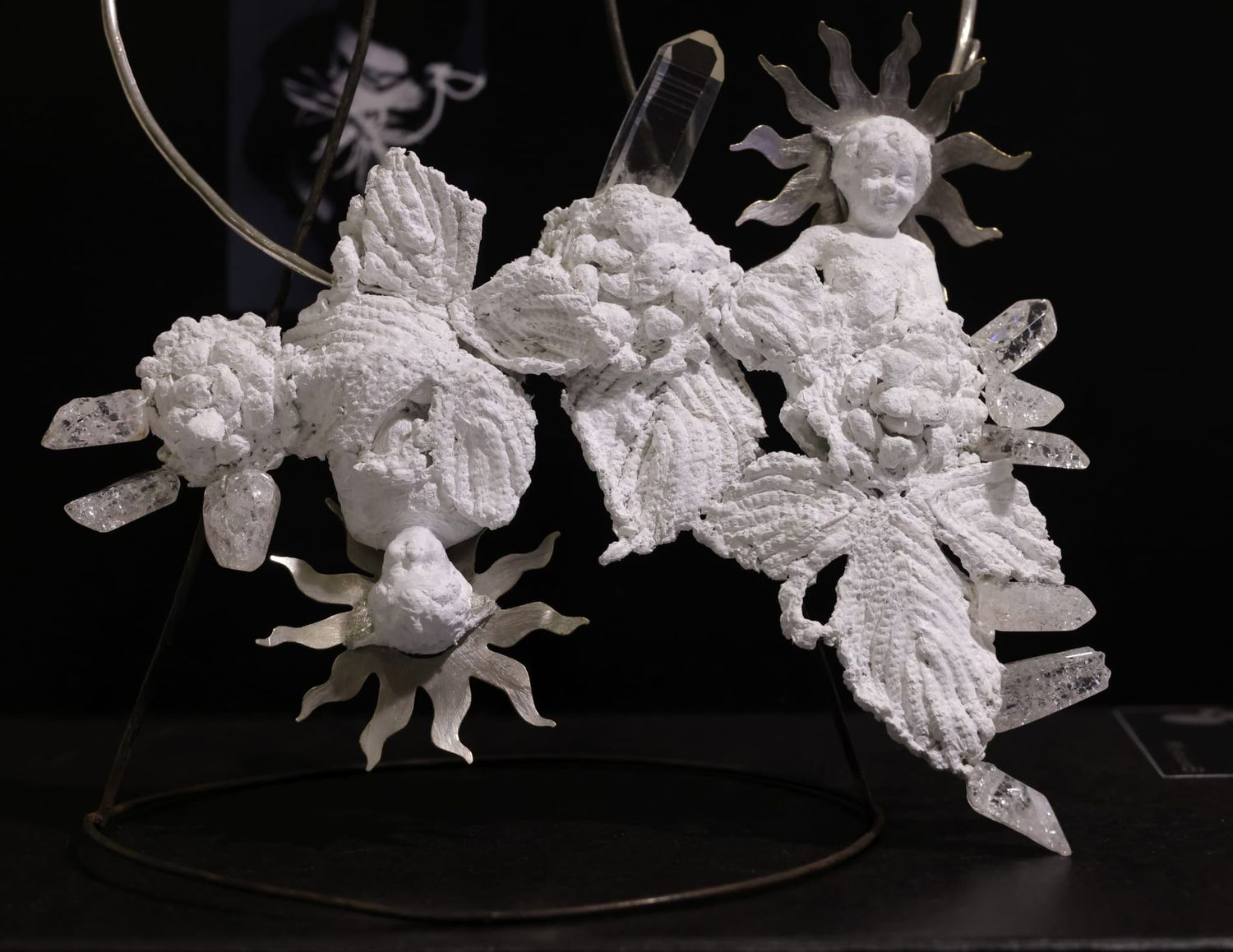 Collana Anomalia in Stucco