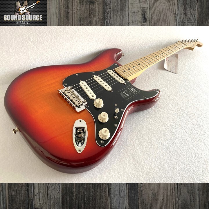 Fender Player Series Plus Top Stratocaster, Aged Cherry Burst,