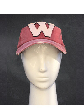 W. Cap Red