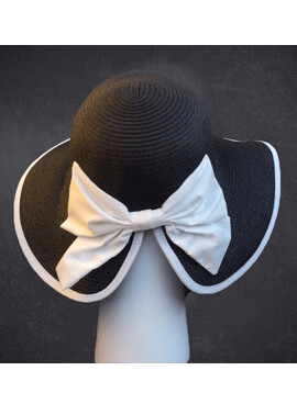 Paperhat Chanel Black White