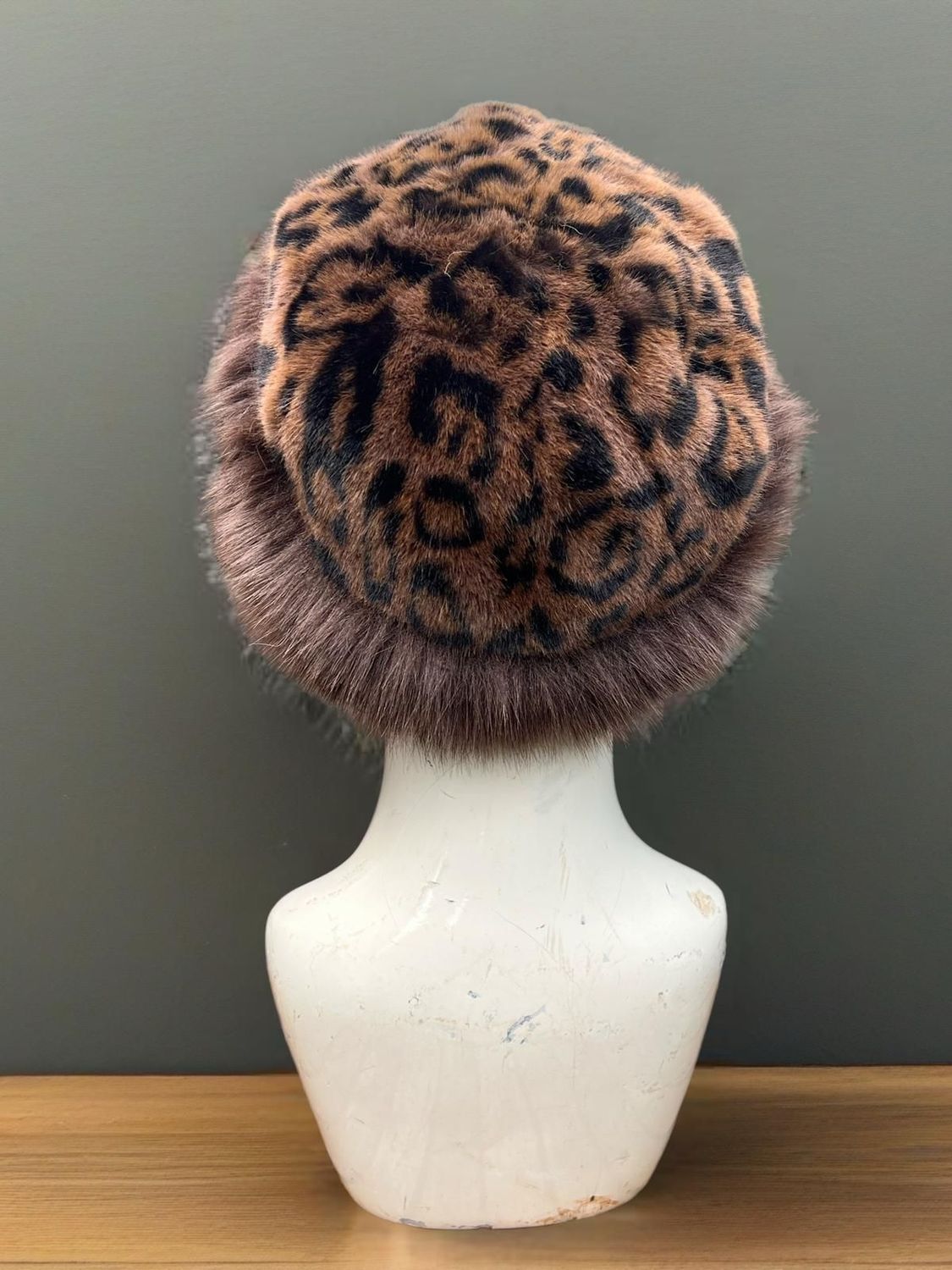 Leopard hat - Faux fur