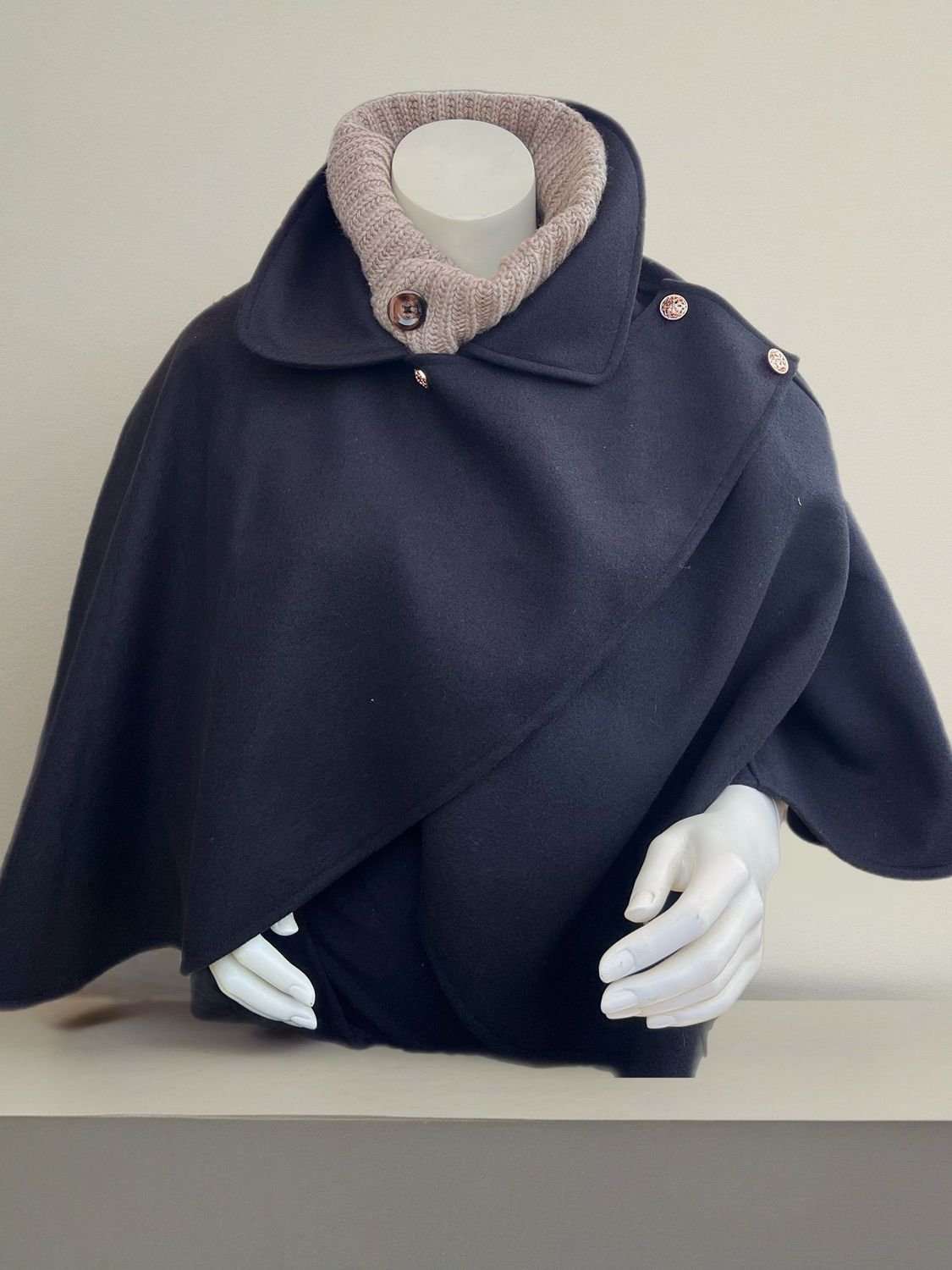 Poncho Elegance - Black