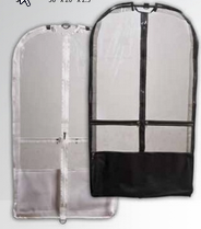 B597 BLK GARMENT BAG