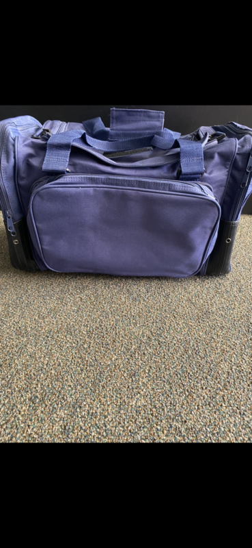 SD620 NAVY DUFFEL 22&quot;