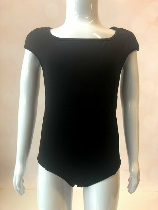 M1509C SCALLOP BACK CAP SLV LEO