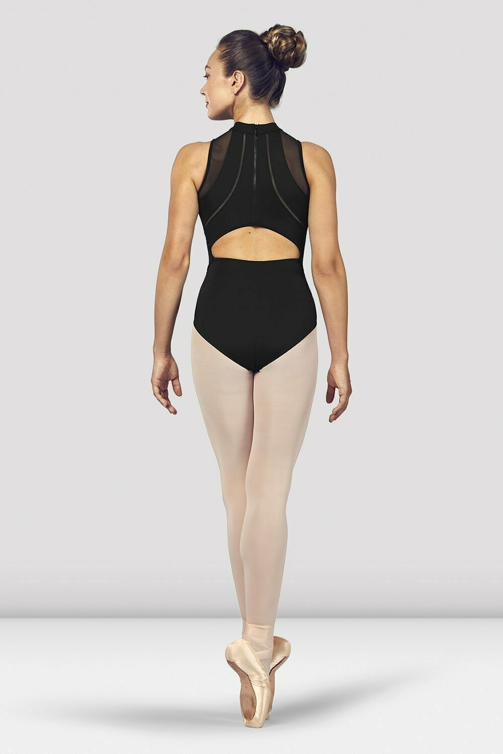 L4985 OPEN BACK HALTER LEO