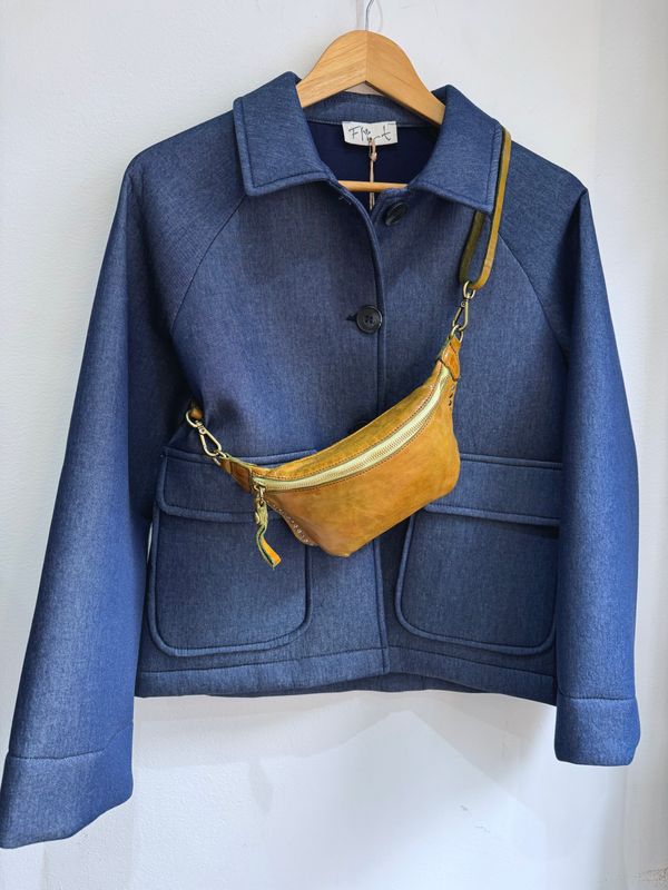 VESTE MIRA