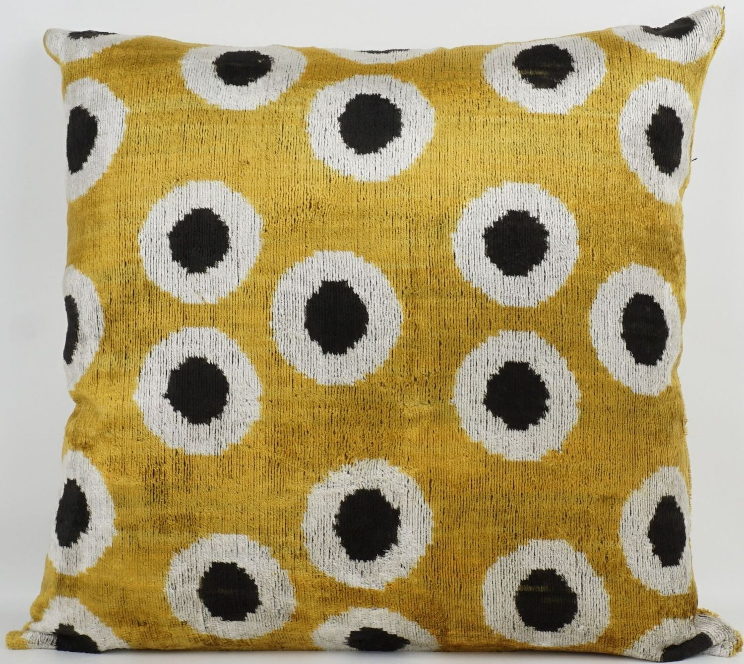 Kissenhülle Ikat „HANDMADE SILK/VELVET“ dot gelb/gold/schwarz 50x50cm