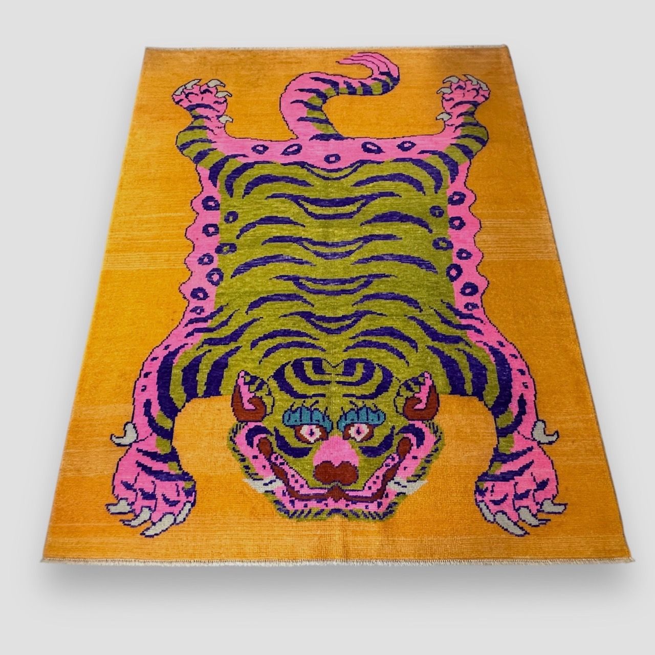 Teppich Wild Tiger Wolle handgeknüpft 160x230cm
