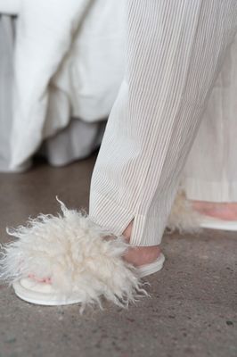 Hausschuhe CURLY OFFWHITE Gr.36/37
