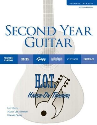 Hands on Training Second Year Guitar (includes online audio access)