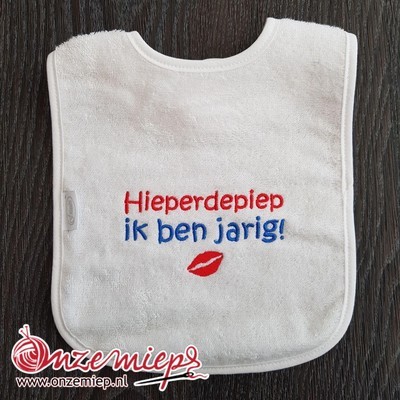 Witte slab met &quot;Hieper de piep! Ik ben jarig&quot;