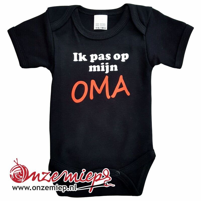 Zwarte romper met &quot;Ik pas op mijn oma&quot; - maat 80