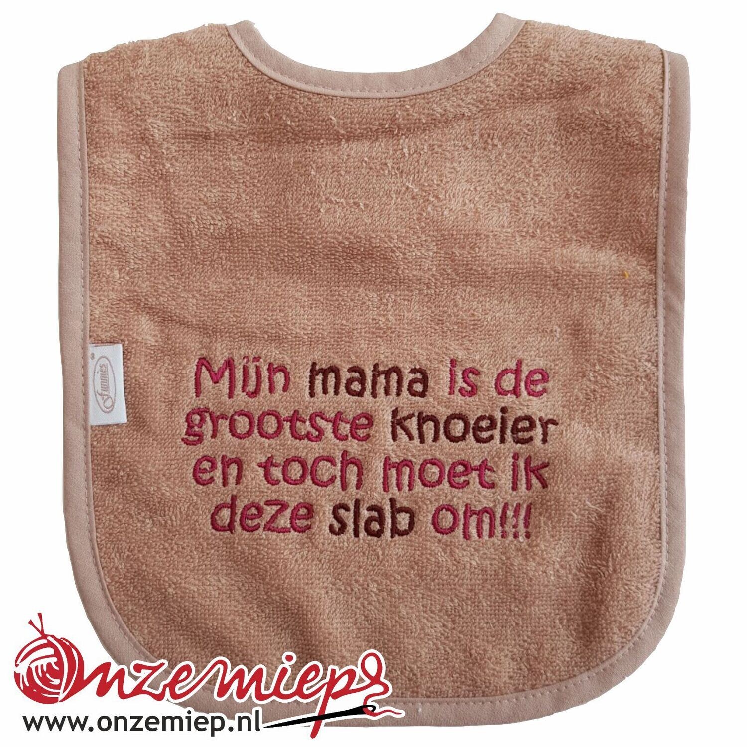 Pinkstone slab met &quot;Mijn mama is de grootste knoeier en toch moet ik deze slab om!!!&quot;