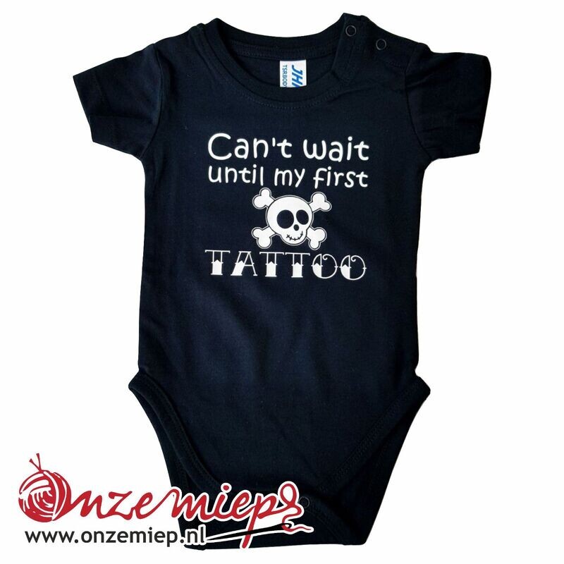 Zwarte romper met "Can't wait until my first tattoo" - 9 maanden