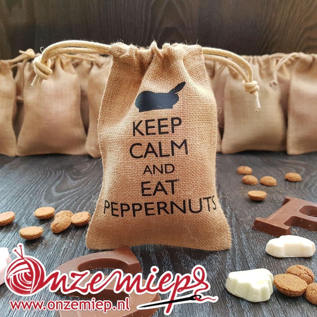 Jute pepernotenzakje voor Sinterklaas - Keep calm and eat peppernuts
