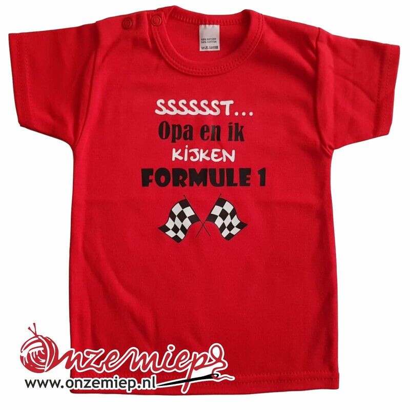 Rood baby shirt met "Sssssst... Opa en ik kijken Formule 1"