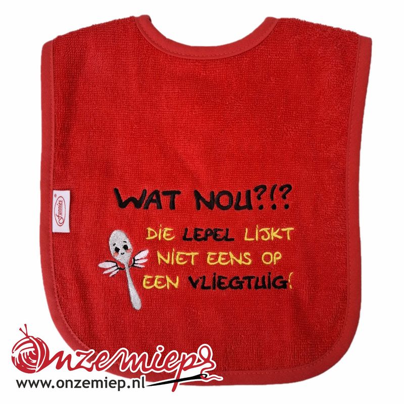 Rode slab met "Wat nou?!? Die lepel lijkt niet eens op een vliegtuig!"