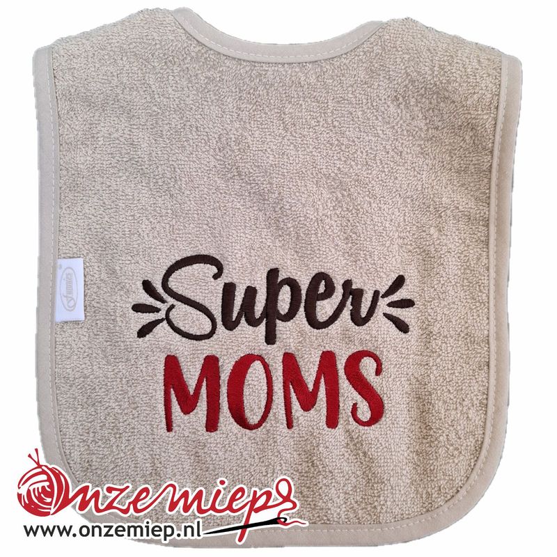 Crème slab met "Super Moms"