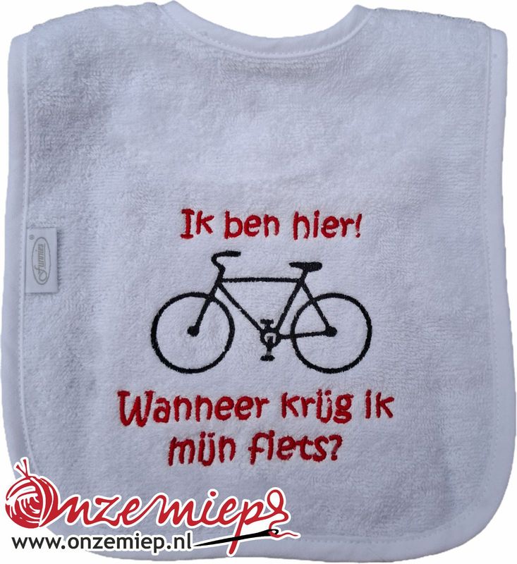 Witte slab met "Ik ben hier! Wanneer krijg ik mijn fiets?"