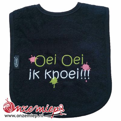 Zwarte slab met "Oei oei ik knoei!!!"
