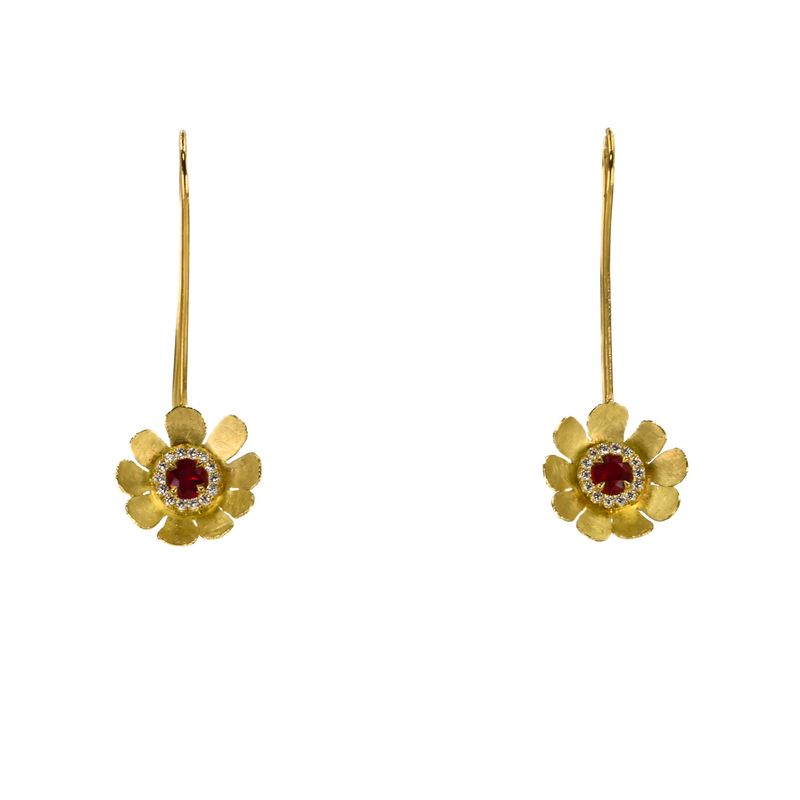 Boucles raffinées or, diamants et rubis Boucles raffinées or, diamants et rubis
