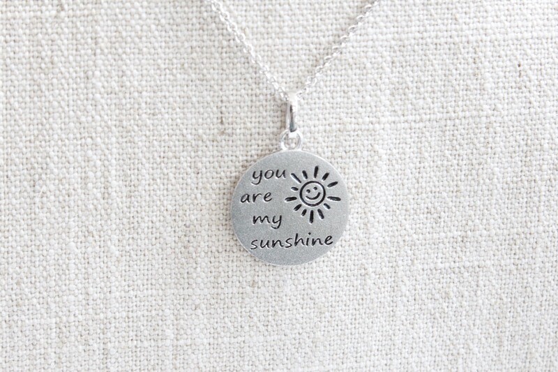 MOMMY CHIC YOU ARE MY SUNSHINE NECKLACE