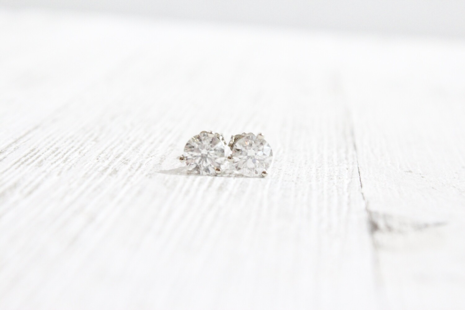 14kw 1.41ct Total Diamond Studs in Martini Mounting 