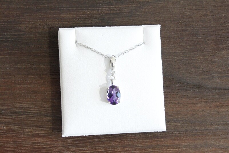 10kw Oval Amethyst with Diamond Accent Necklace