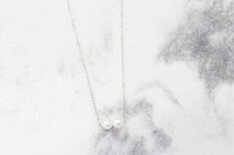 14KT WHITE GOLD AKOYA 2 PEARL NECKLACE 