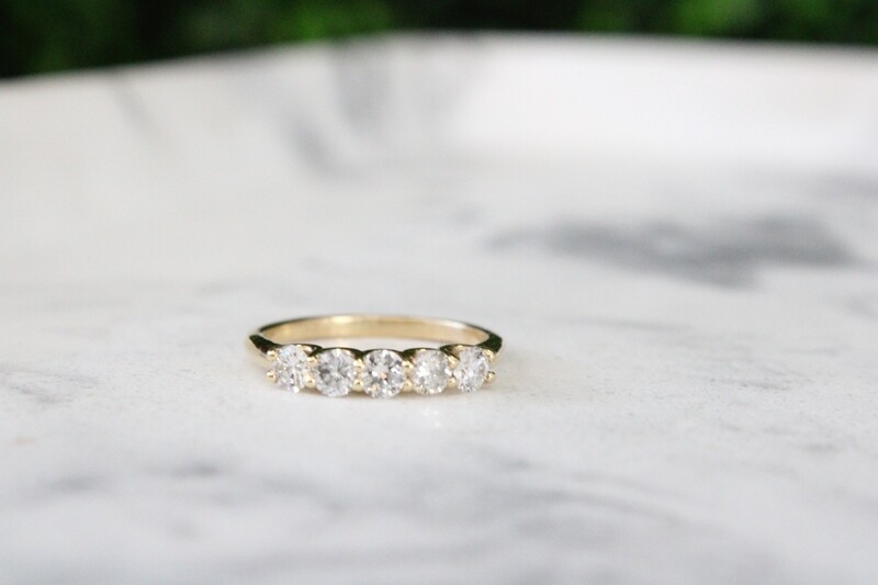 14KY .71CT 5 DIA BAND