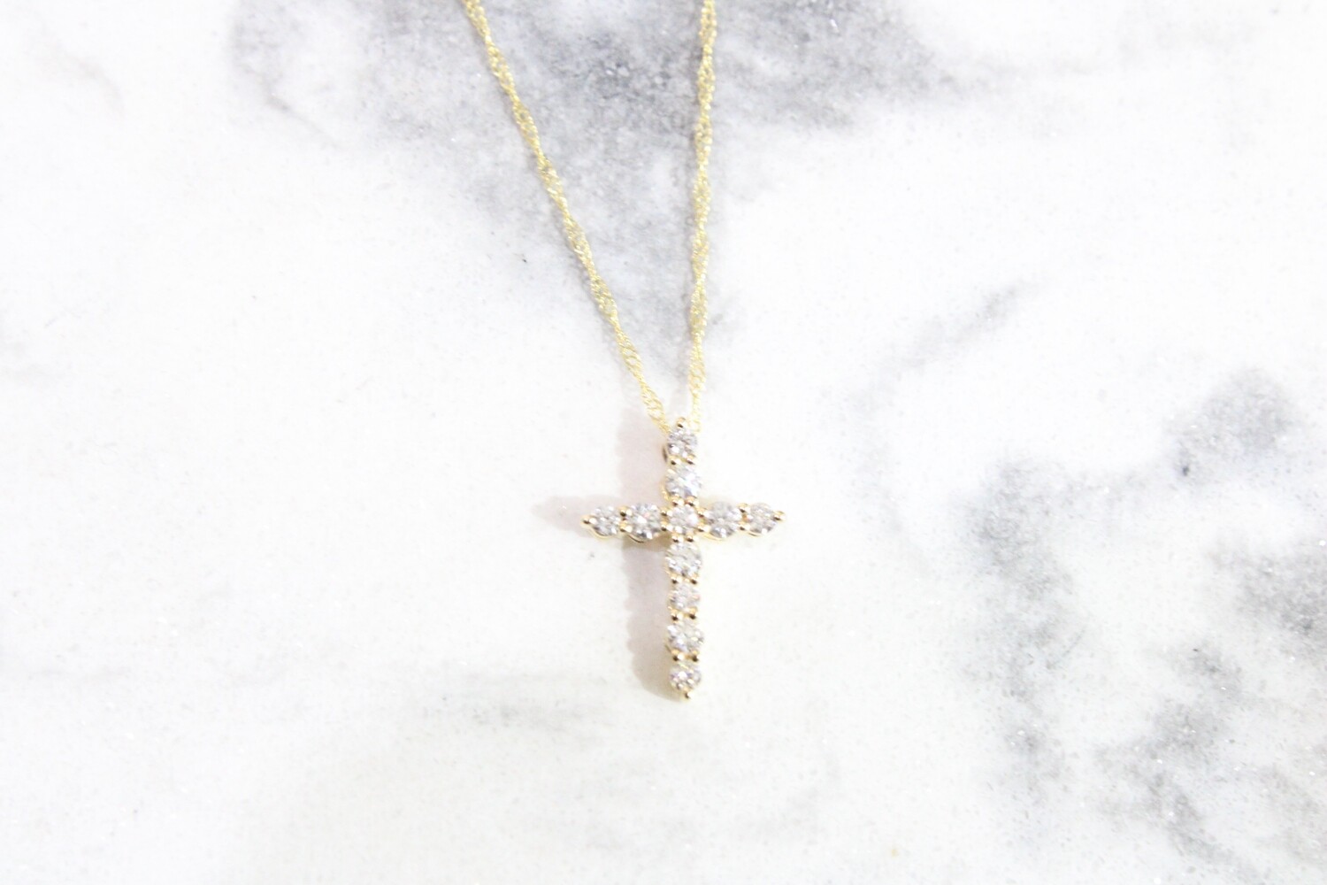 14ky 1/3ct Total Diamond Cross Necklace, 11 Round Diamonds 