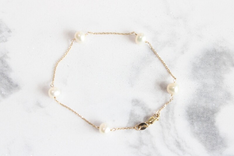 14ky Cultured White Freshwater Pearl 5-Station 7&quot; Bracelet