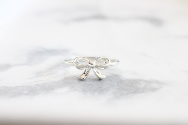 Sterling Silver Bow Ring 