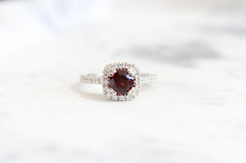 14kw Garnet Round Center Cushion Halo Ring, 32 Rounds at .47ct total