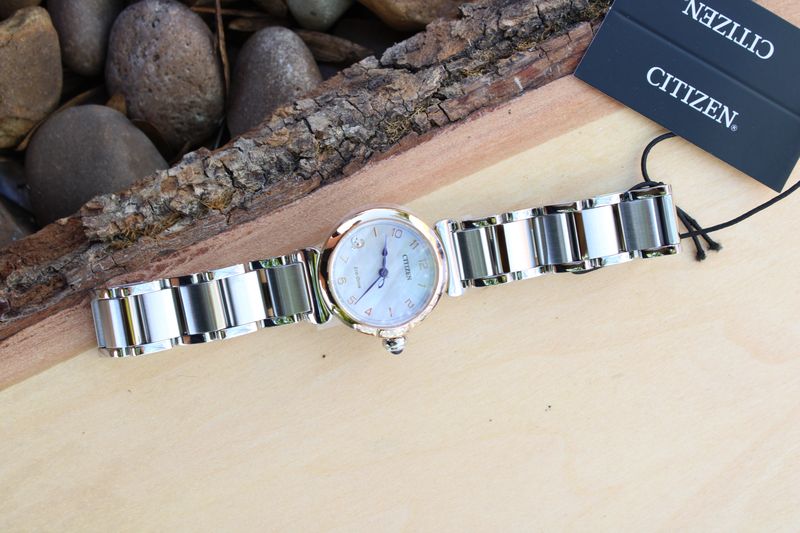 Citizen L Mae White Dial Stainless Steel Bracelet EM1136-87D Citizen L Mae White Dial Stainless Steel Bracelet EM1136-87D