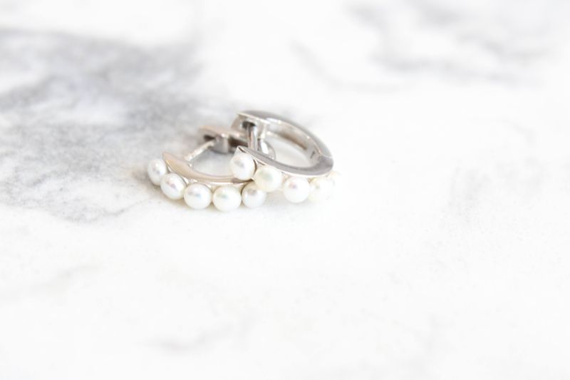Sterling Silver 2.5-3mm White Button Freshwater Cultured Pearl Hinged Hoop Earrings