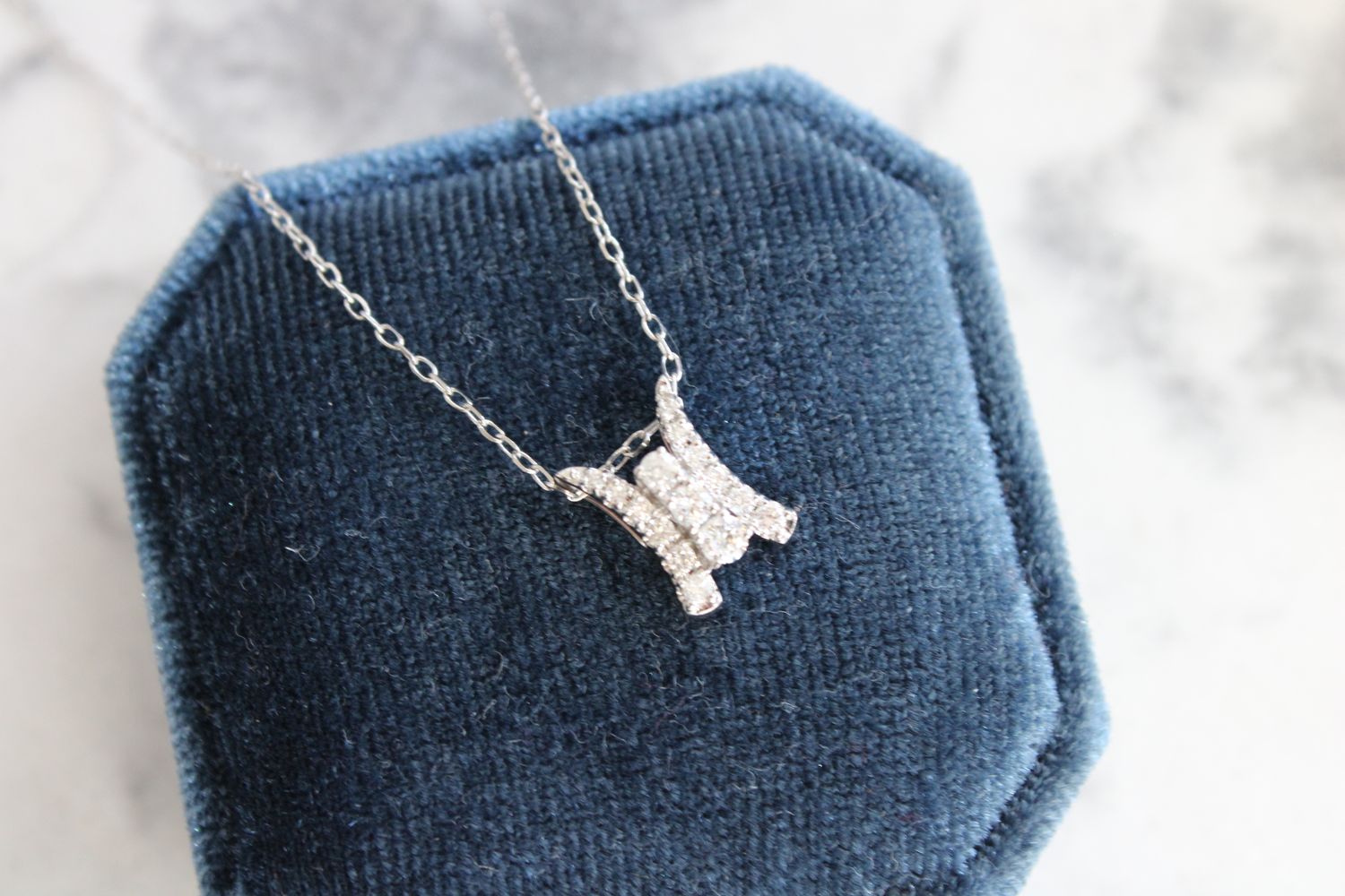 14kt White Gold .15ct Fancy Diamond Necklace