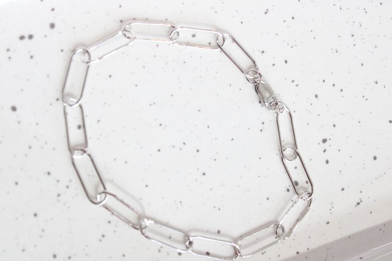 8in. Rhodium Plated Paperclip Bracelet