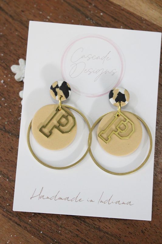 The Letterman Letter Hoop Clay Earrings (P gold, white, black)