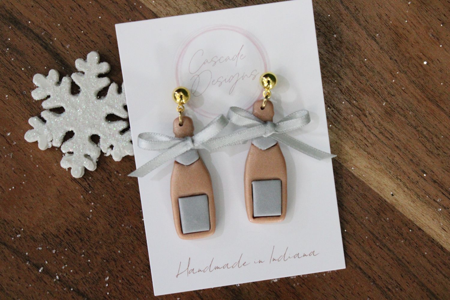 The Bubble Champagne Bottle Clay Earrings (rose gold/silver +silver bow)
