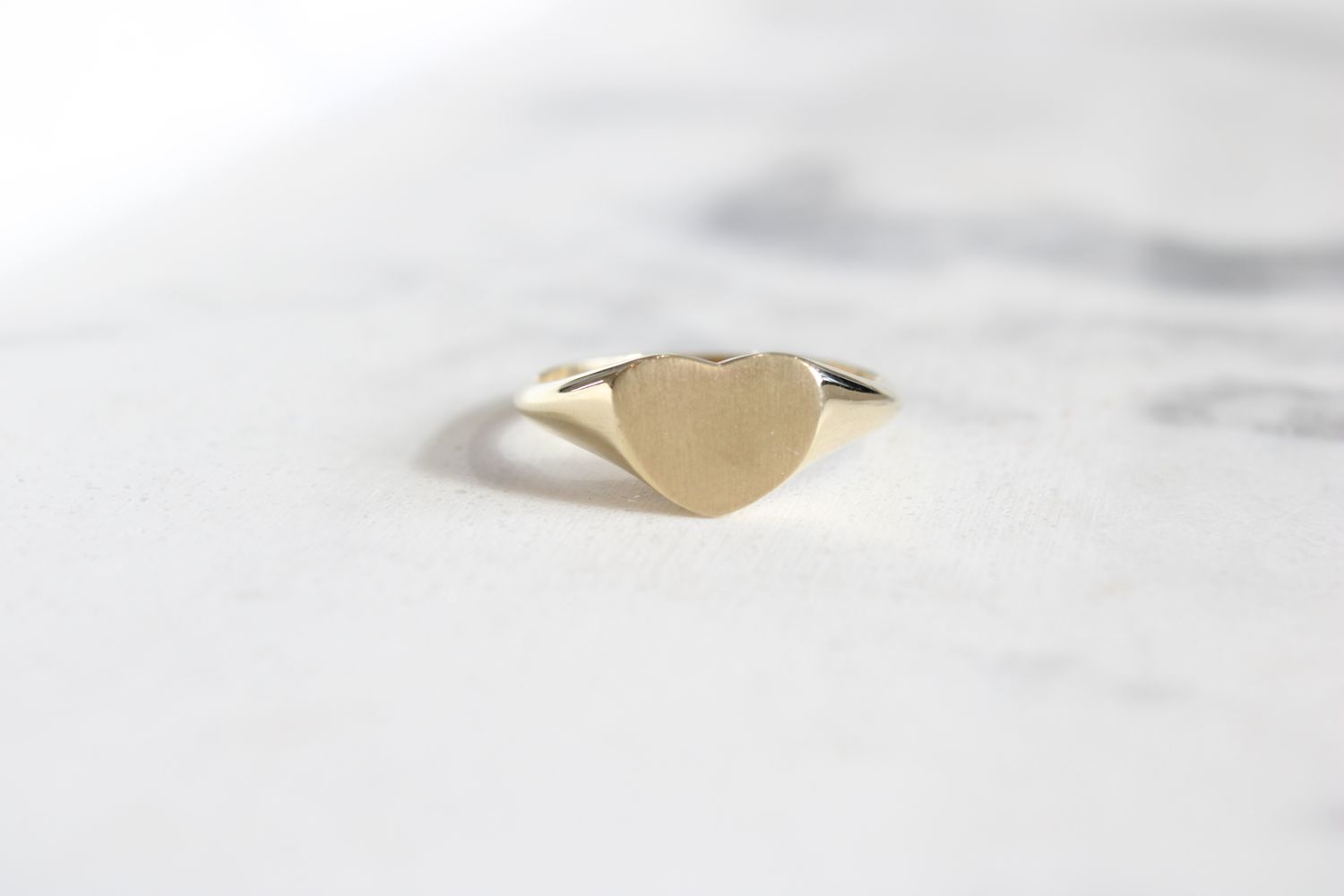 10kt Yellow Gold Heart Signet Ring 