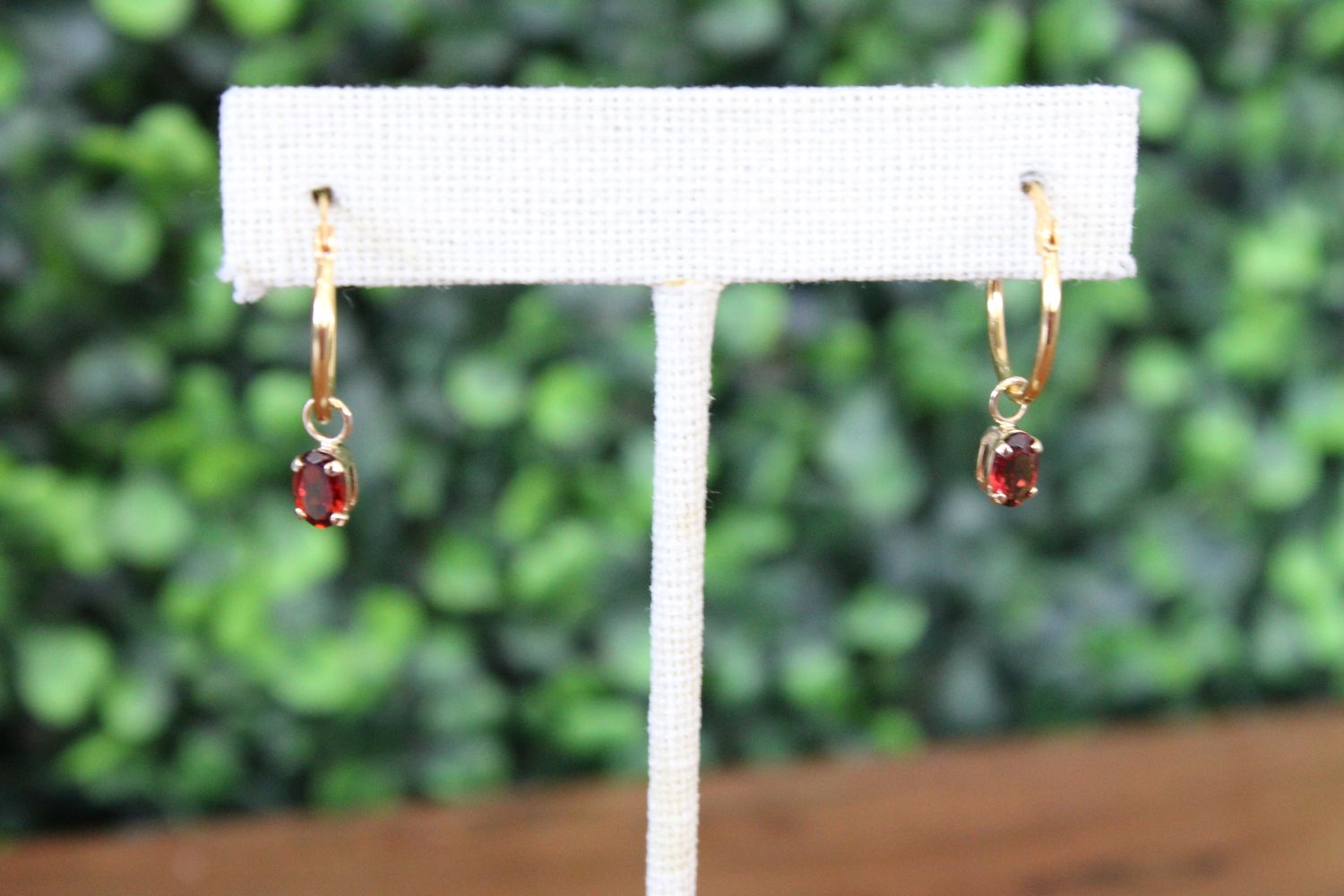 14kt 12mm Hinged Hoop with Oval Garnet Hoop Charm 
