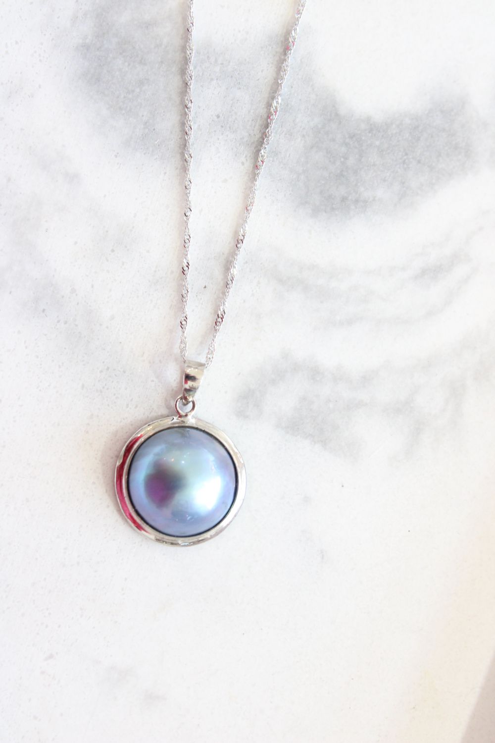 14kt White Gold 13mm Made Pearl Necklace