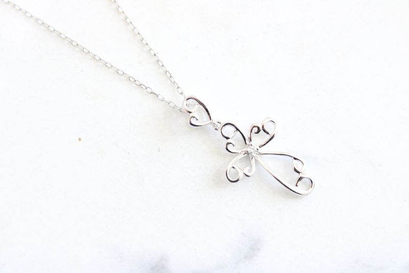 10kt White Gold .02ct Infinity Heart Cross Necklace